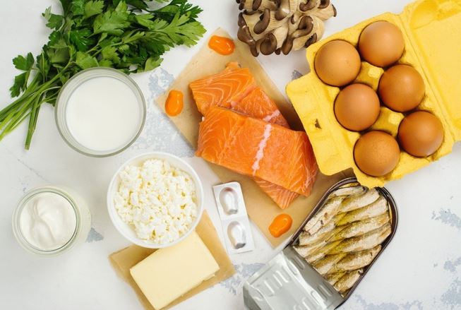 Những điều nên biết về phương pháp điều trị cong vẹo cột sống cho người lớn 4 Nhóm thức ăn giàu vitamin C, D bổ sung dinh dưỡng